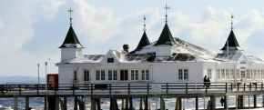 Villa Bella 1_ Reihe mit Meerblick in Seebad Ahlbeck